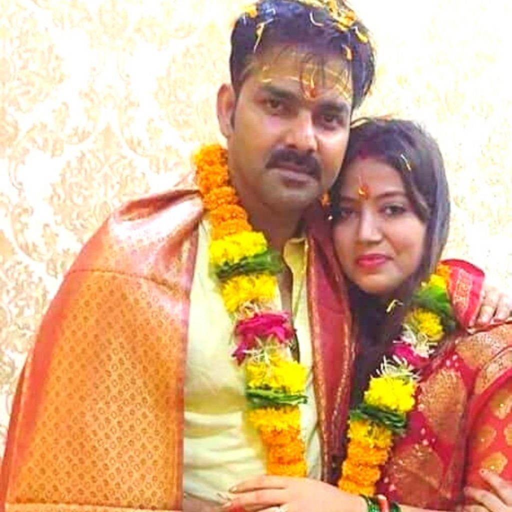 Pawan Singh Wife Jyoti Singh Photo